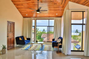 Casa Lapa Penthouse Oceanside Villa